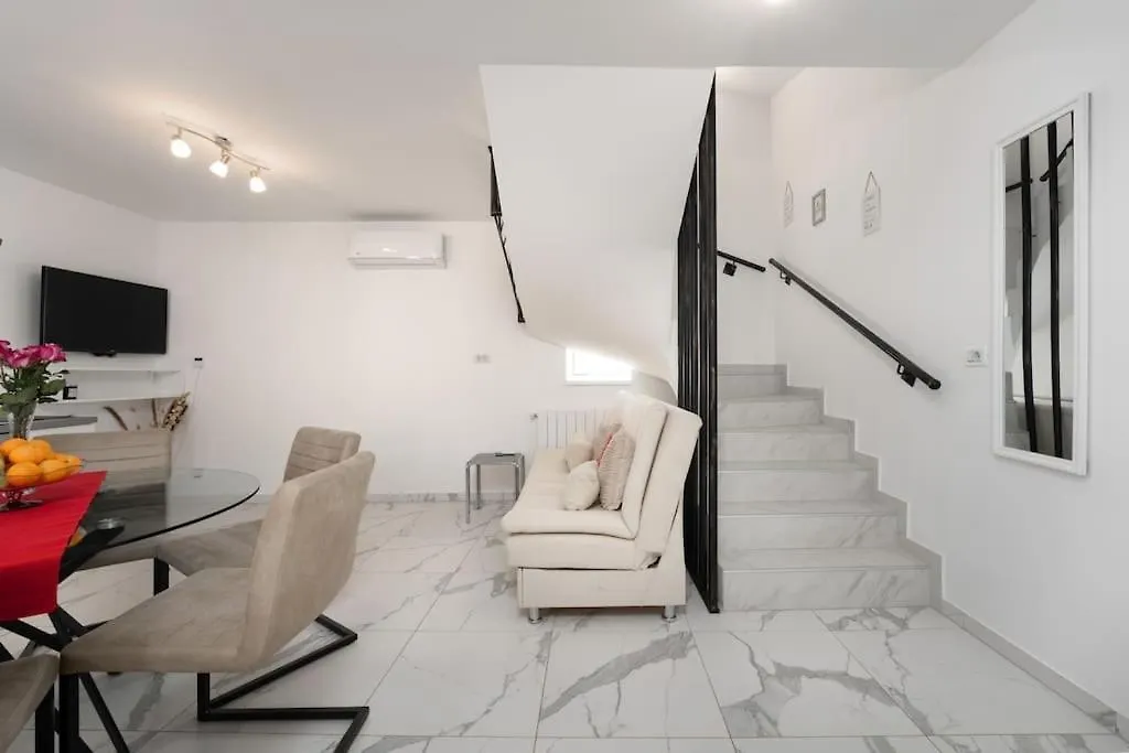 Casa Romito Villa Kastelir