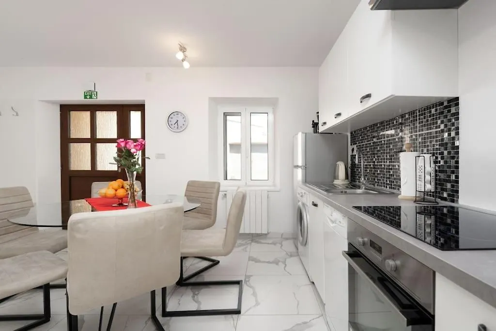 Casa Romito Villa Kastelir