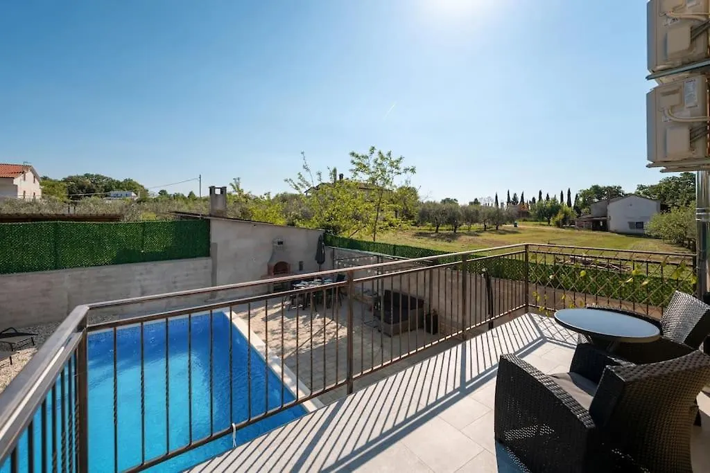 Casa Romito Villa Kastelir