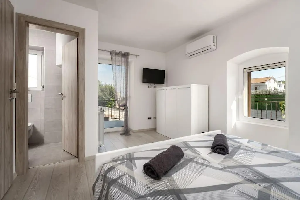 Casa Romito Villa Kastelir