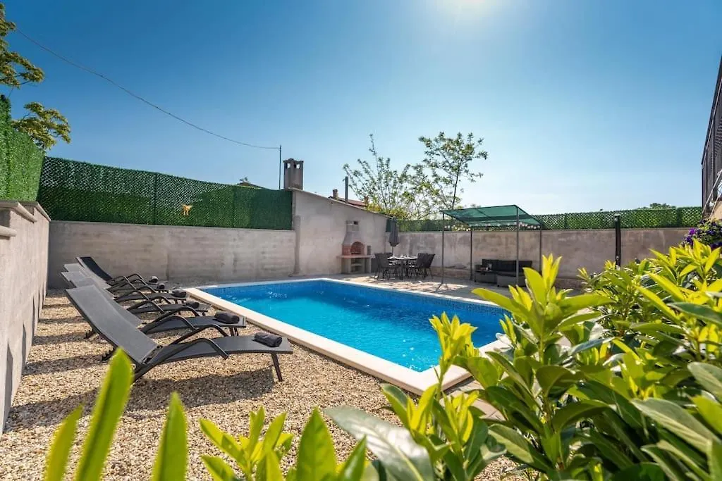 Casa Romito Villa Kastelir Croatia